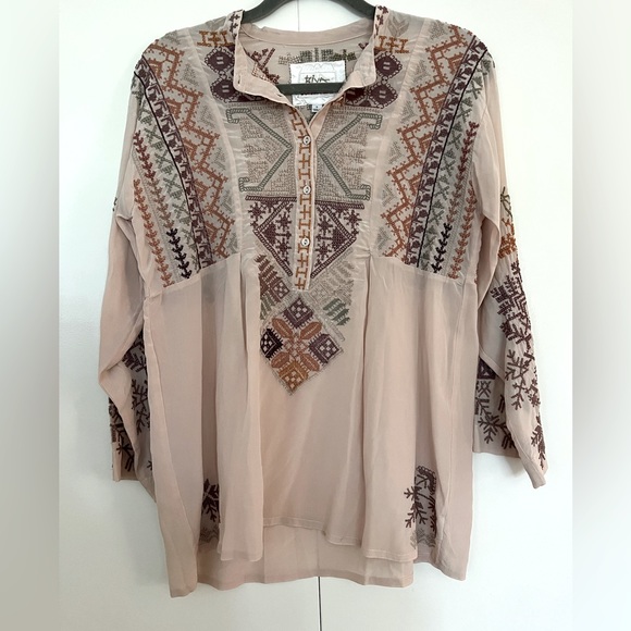 Boys Johnny Was Hayes Blouse in Dusty Pink Embroidered Silk Henley Top S - Picture 2 of 10